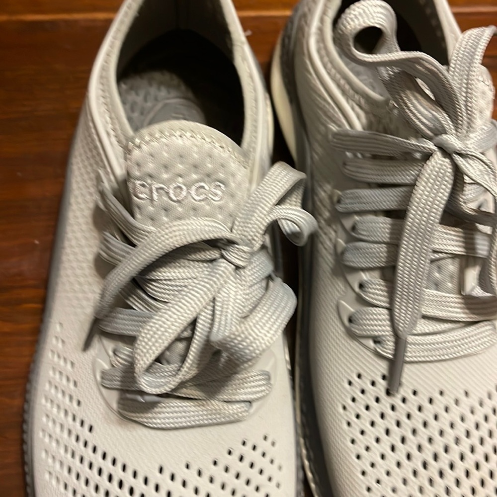 Men’s Croc Tennis shoes